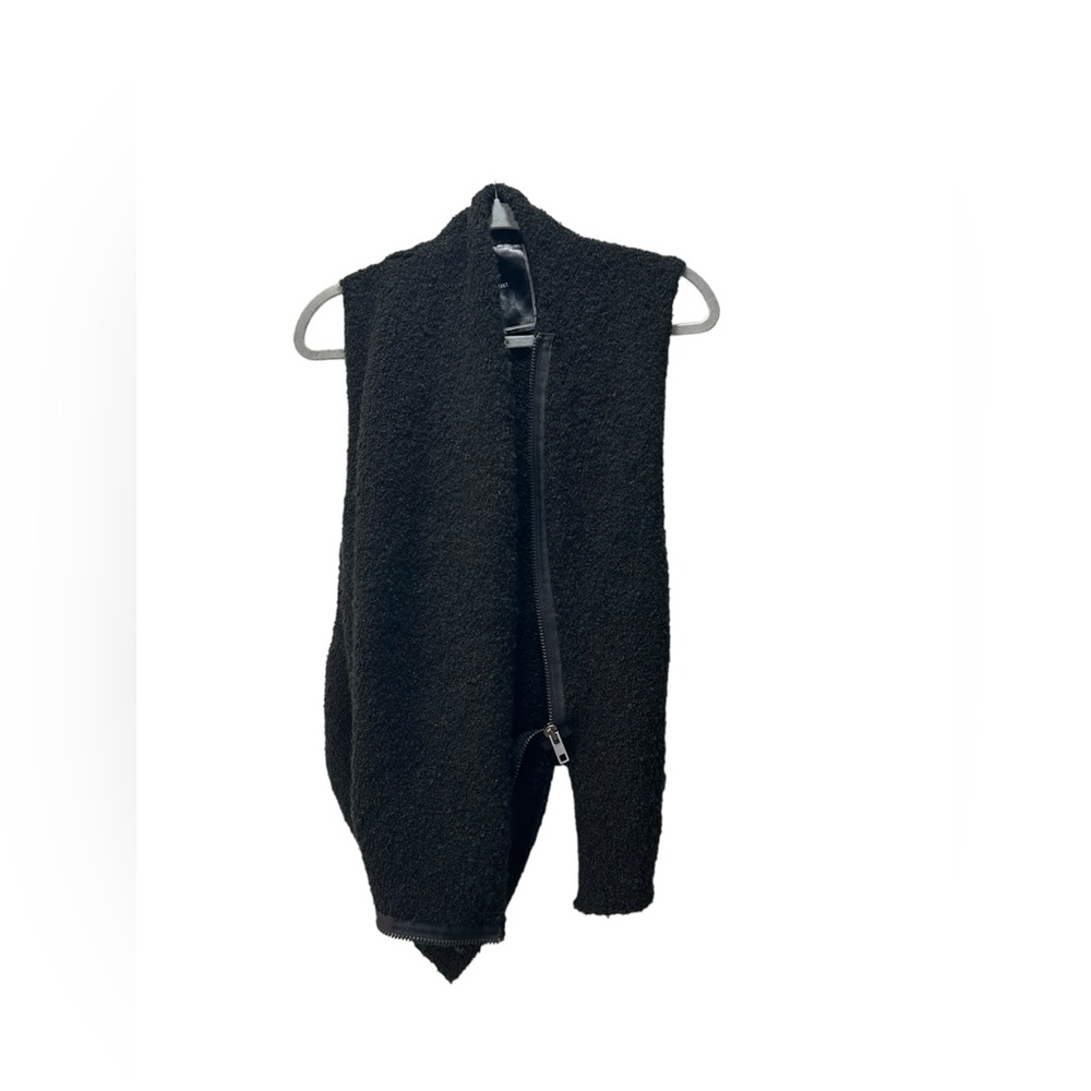 Beautiful Impact Sweater-Vest